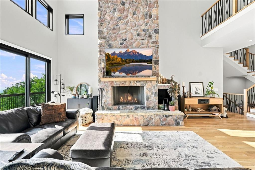 1088 Sharp Mountain Parkway Property Photo 8