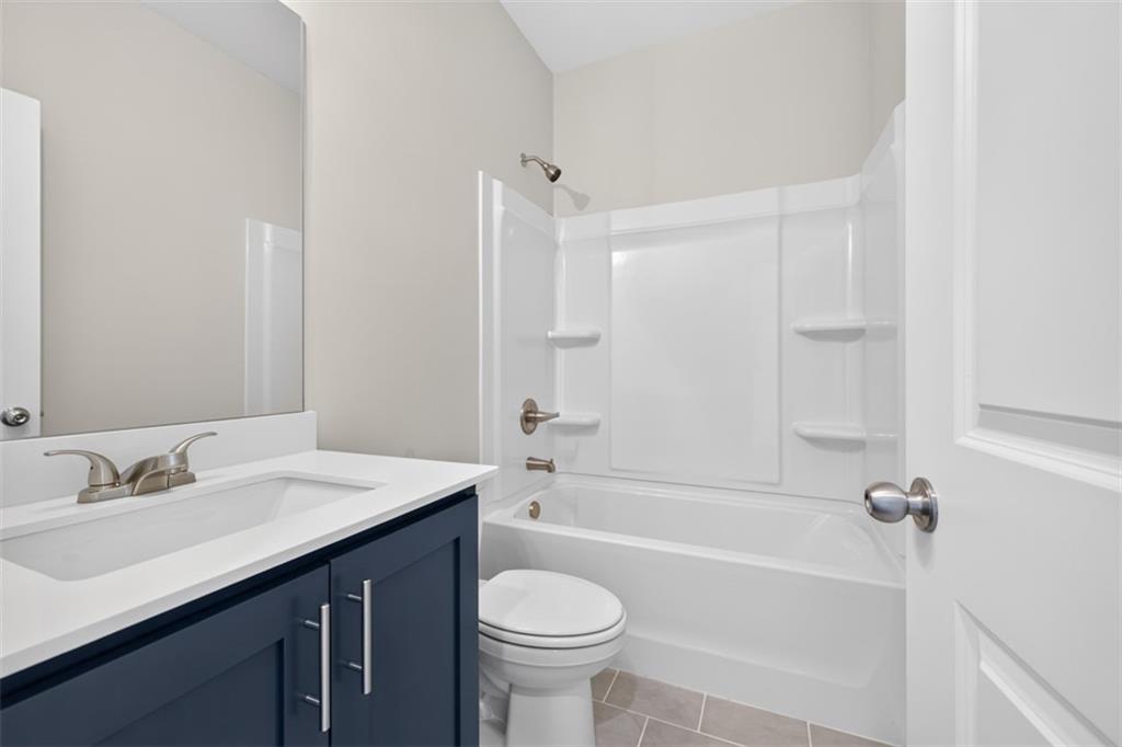4767 E Reed Road Property Photo 19