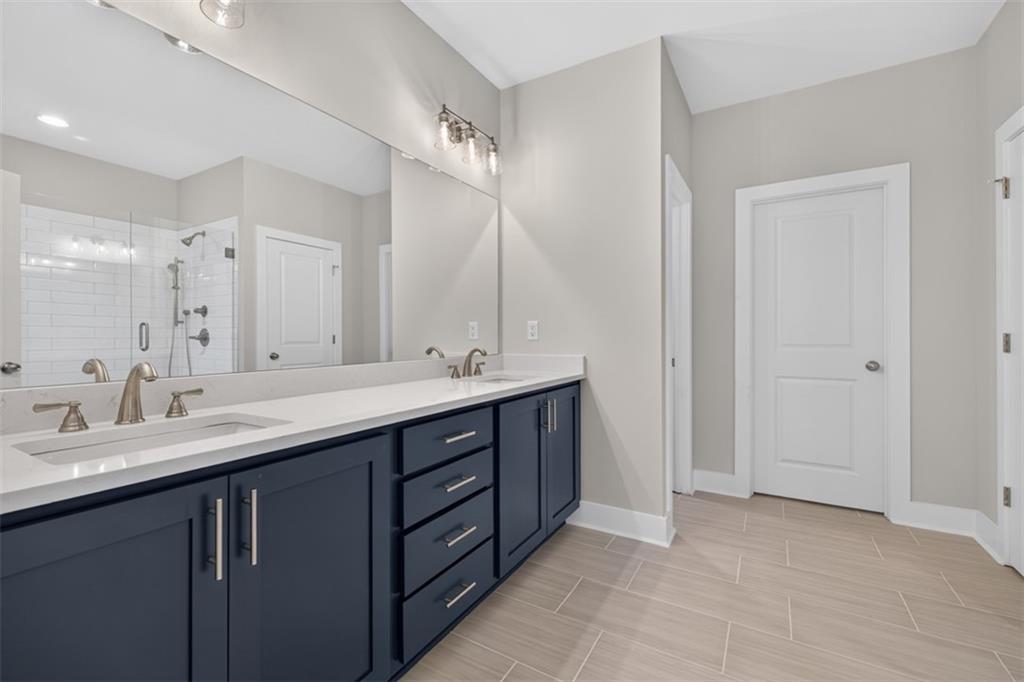4767 E Reed Road Property Photo 29