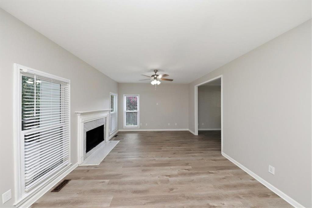 245 St Martins Drive Se Property Photo 15