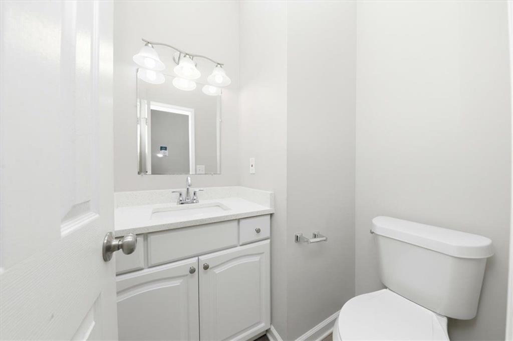 245 St Martins Drive Se Property Photo 21