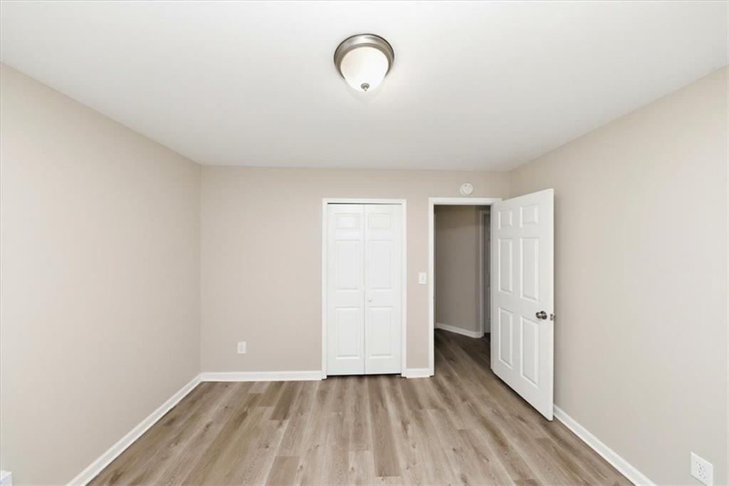 245 St Martins Drive Se Property Photo 27