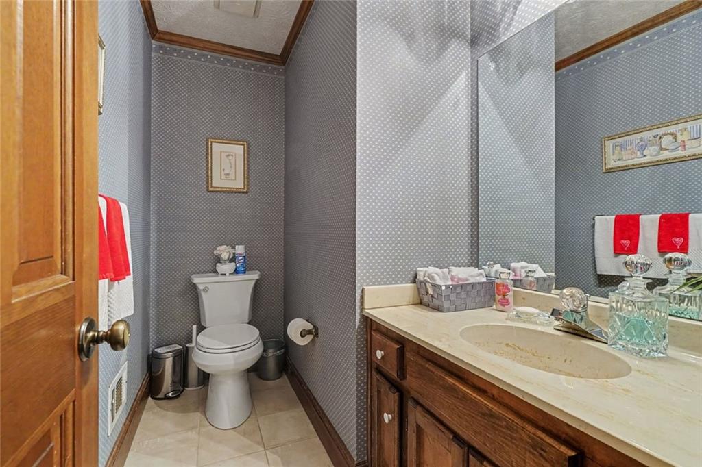 4359 Hambrick Place Property Photo 8