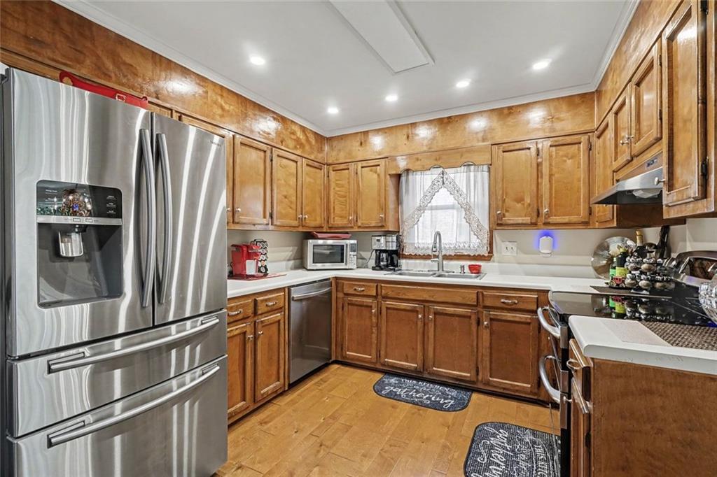 4359 Hambrick Place Property Photo 10