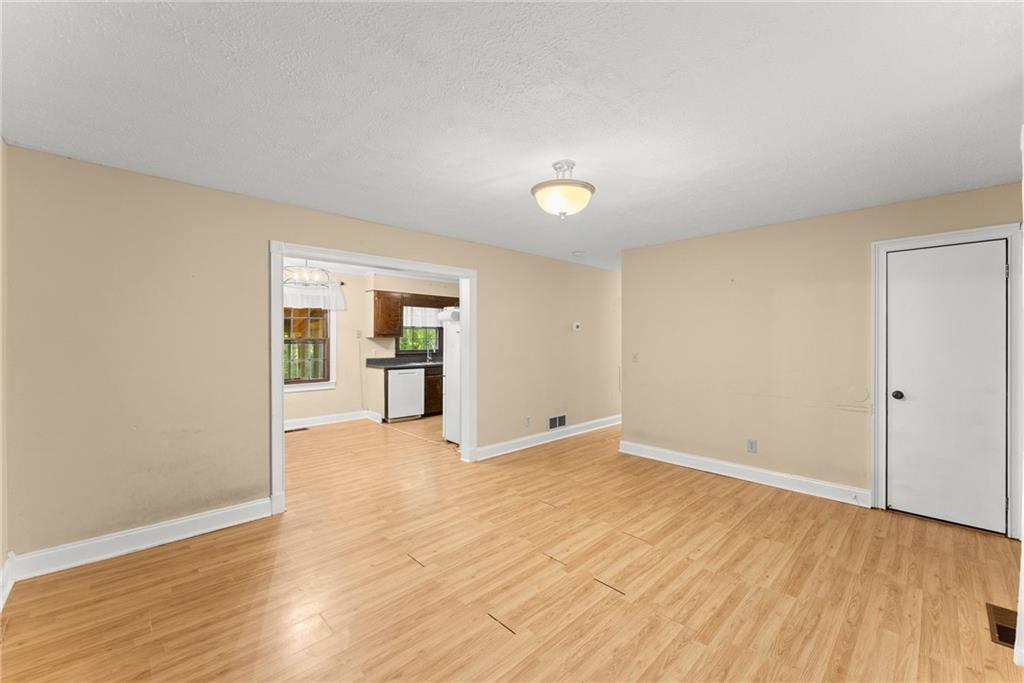3489 Bell Road Property Photo 9