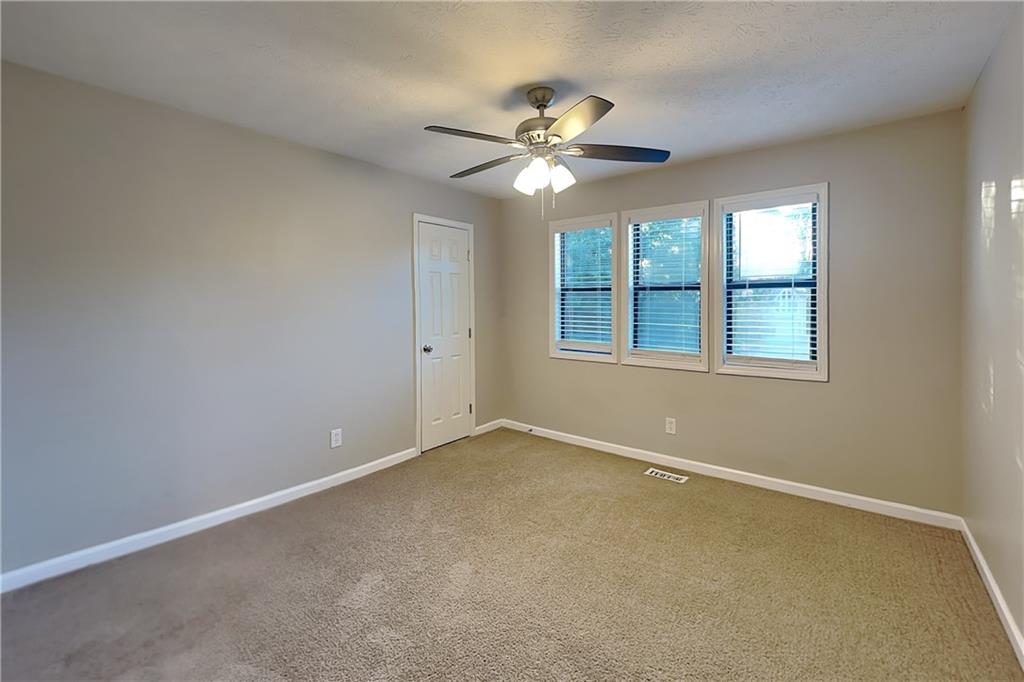 4841 Chapelle Court Property Photo 9