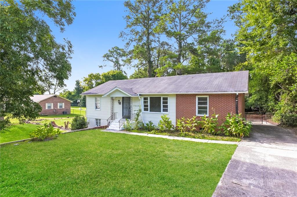 3662 Brownley Drive Property Photo 2