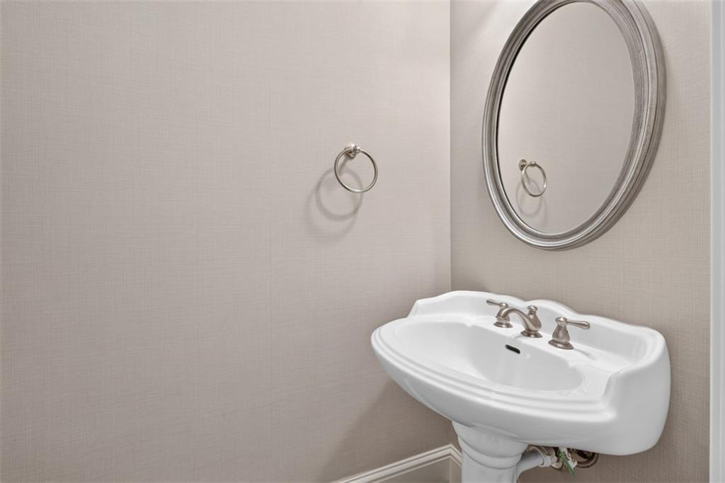 1012 Merrivale Chase Property Photo 18