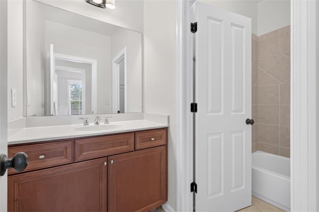 1012 Merrivale Chase Property Photo 32