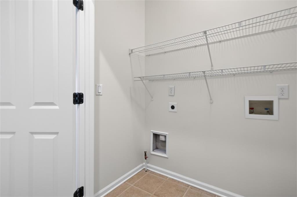 1012 Merrivale Chase Property Photo 35