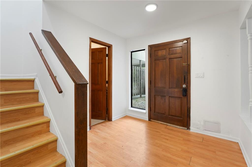 6390 Hawthorne Terrace Property Photo 3