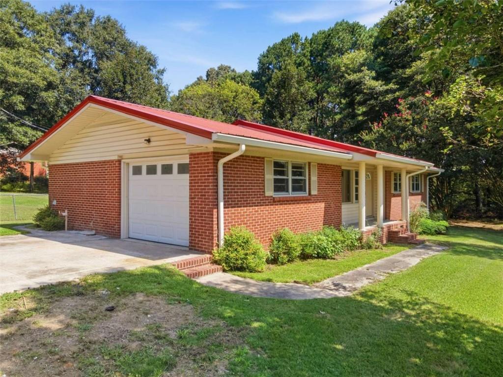 3728 Alabama Highway Property Photo 2