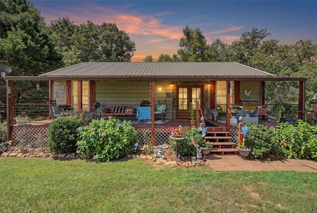5119 E Highway 166 E Property Photo 1