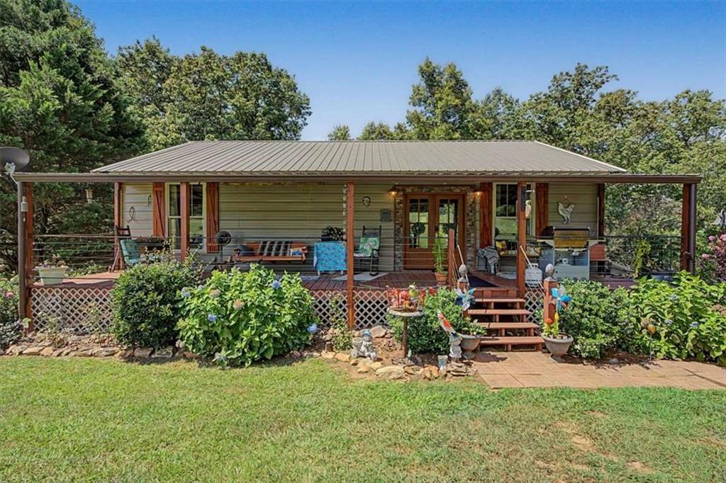 5119 E Highway 166 E Property Photo 2