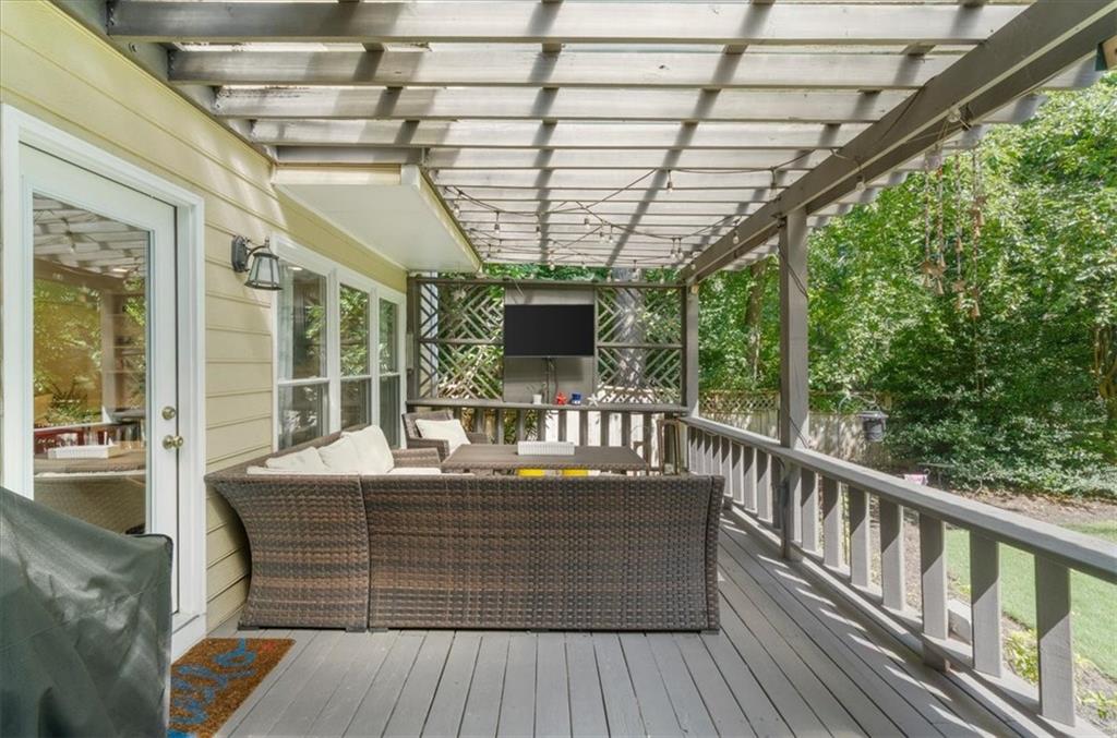 2530 Fairview Drive Property Photo 49