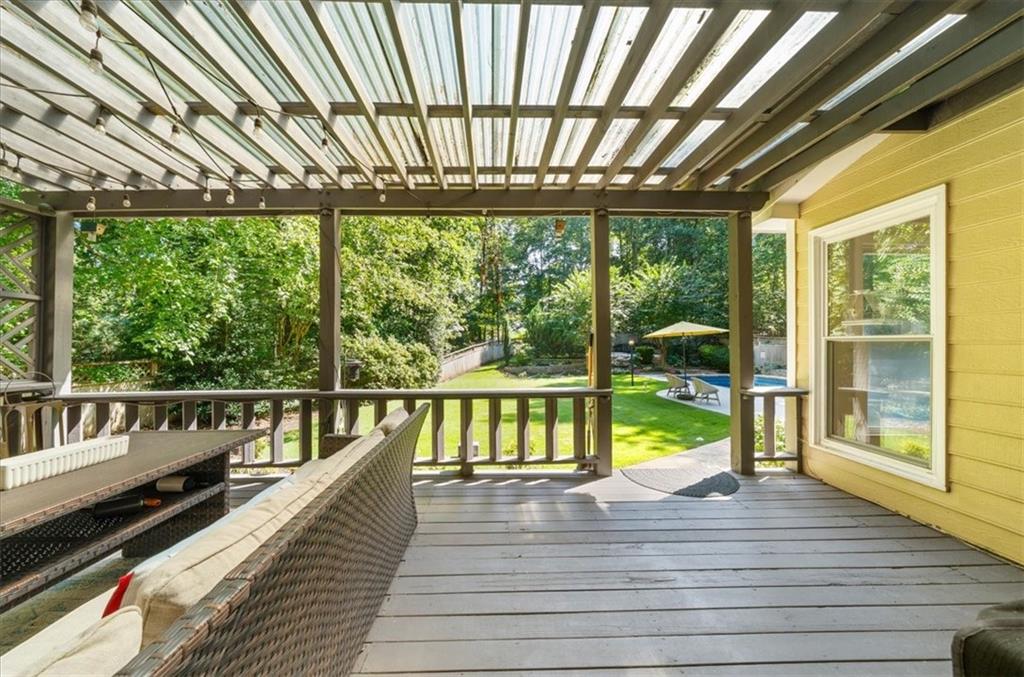 2530 Fairview Drive Property Photo 50