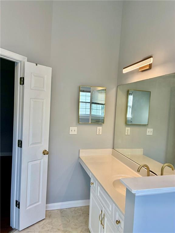 3449 Benthollow Lane Property Photo 13