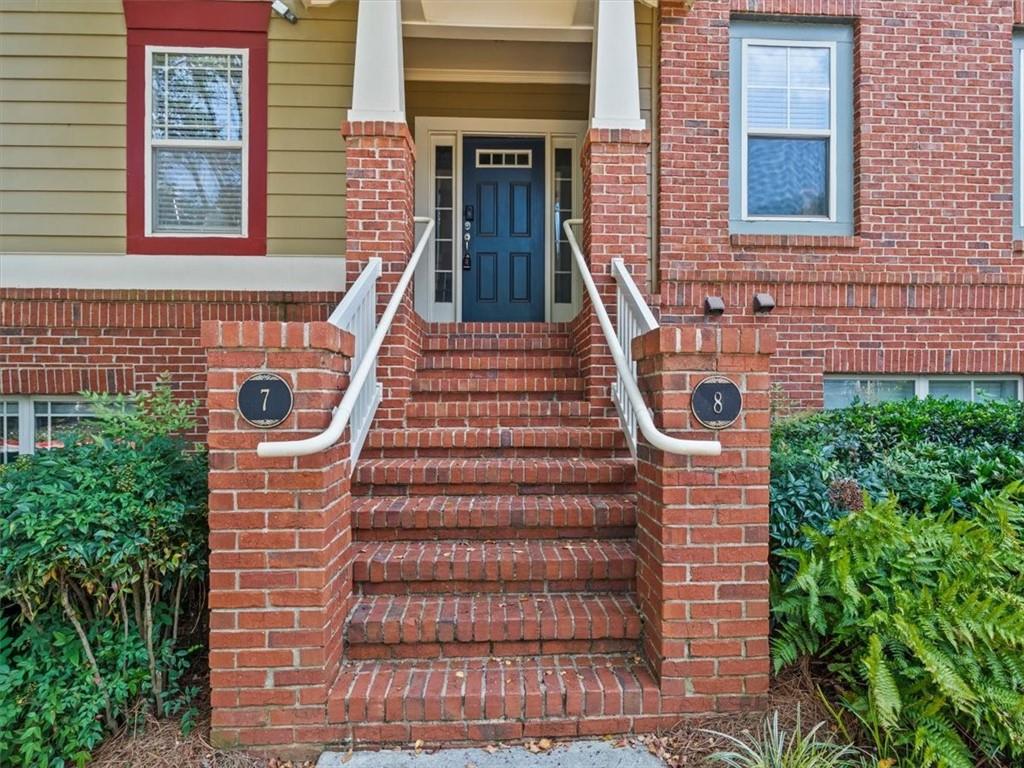655 Mead Street Se Unit 8 Property Photo 2