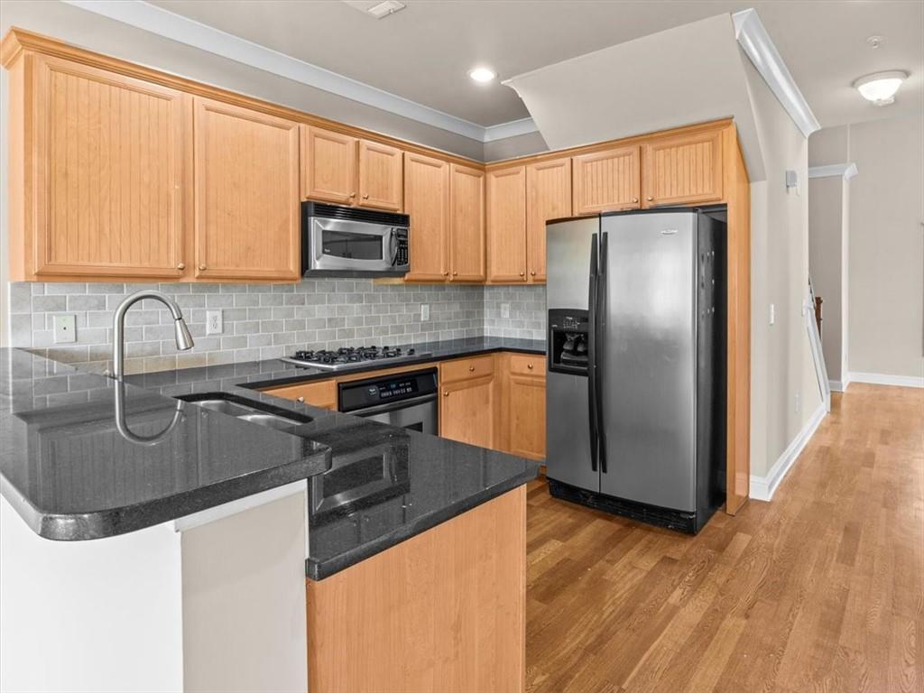 655 Mead Street Se Unit 8 Property Photo 6