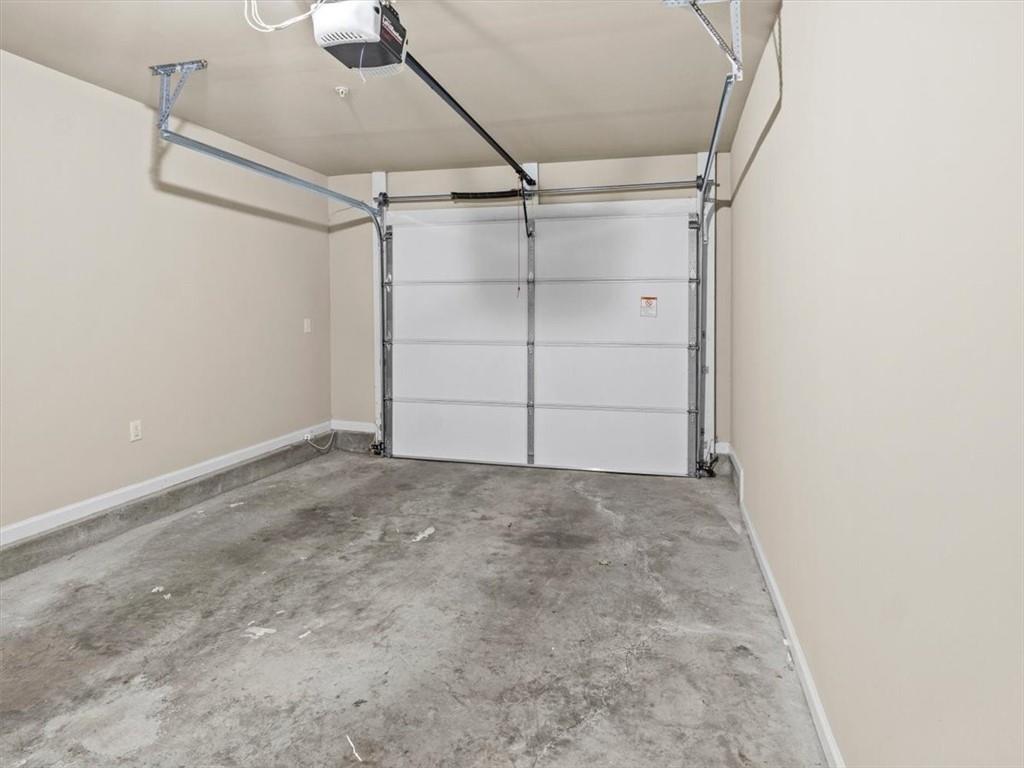 655 Mead Street Se Unit 8 Property Photo 22