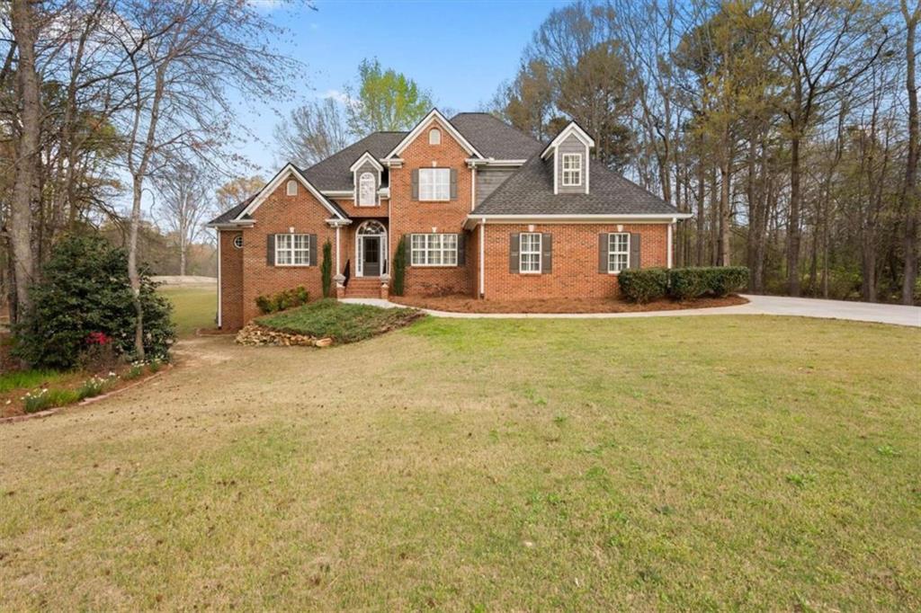 304 Pinehurst Way Property Photo 1