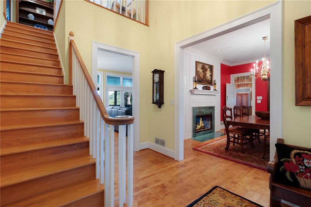 1104 Ridgeview Drive Property Photo 9