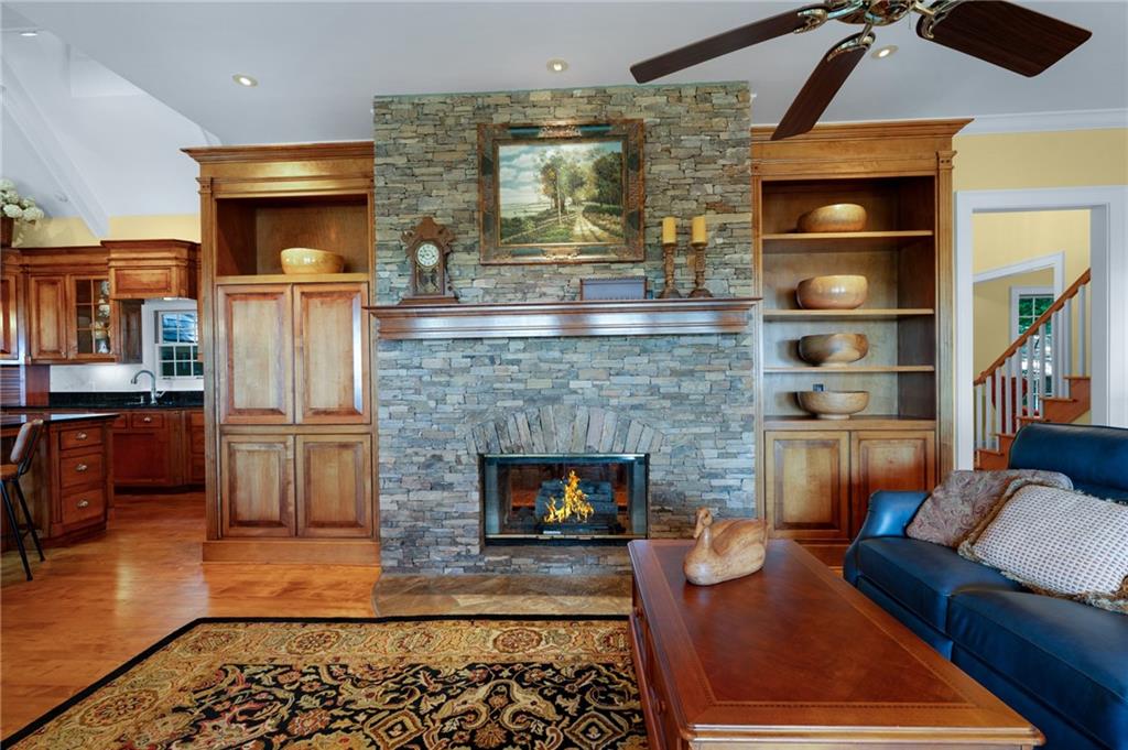 1104 Ridgeview Drive Property Photo 17