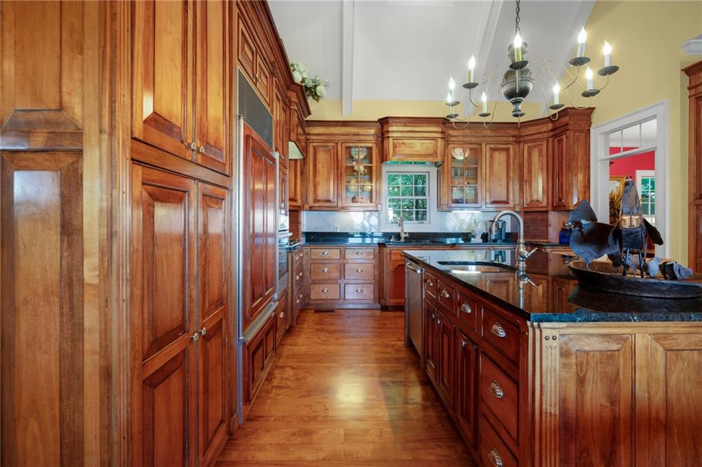 1104 Ridgeview Drive Property Photo 22