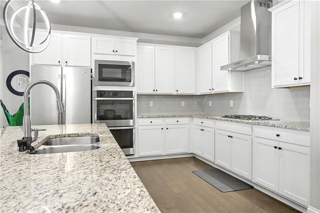 232 Sapphire Street Property Photo 14
