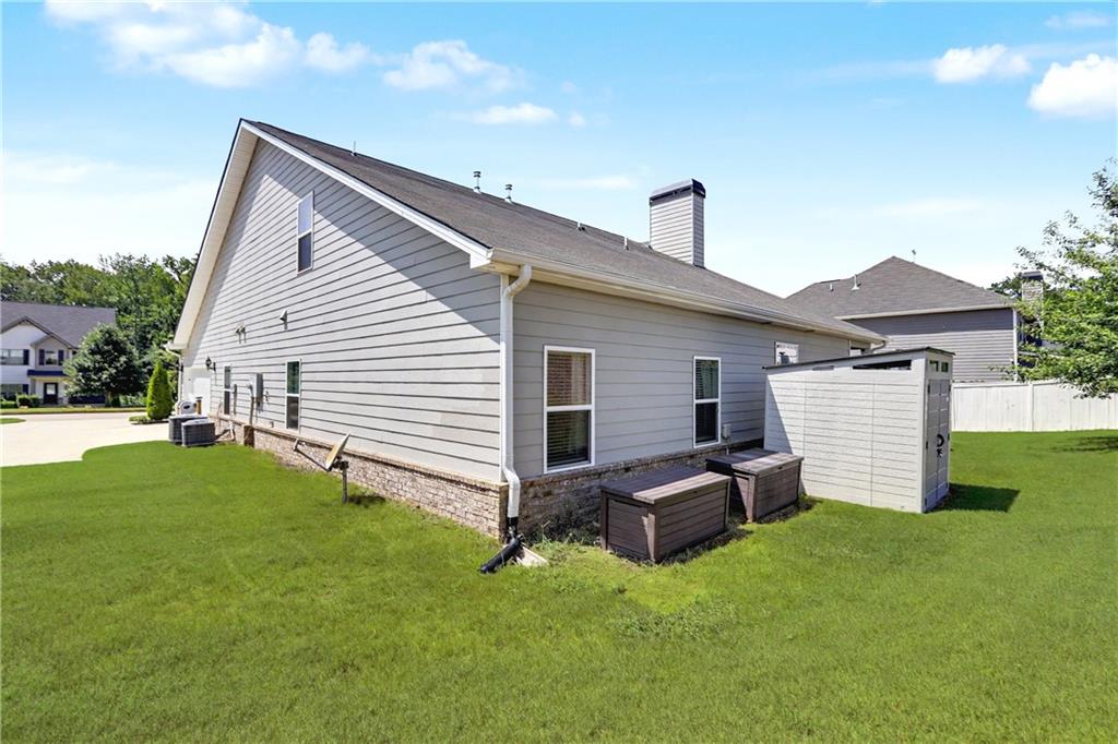 232 Sapphire Street Property Photo 68