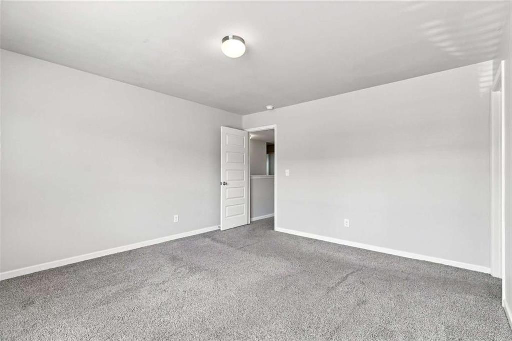 620 Emporia Loop Property Photo 22