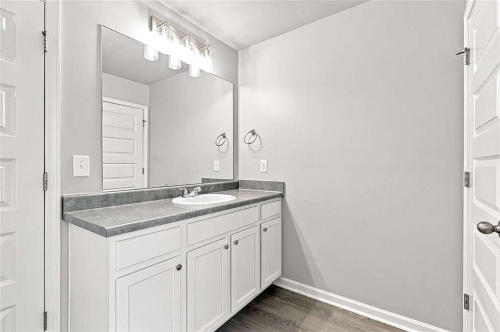 620 Emporia Loop Property Photo 26