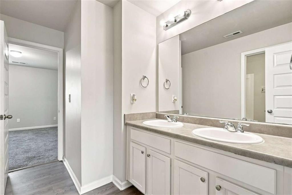 620 Emporia Loop Property Photo 28