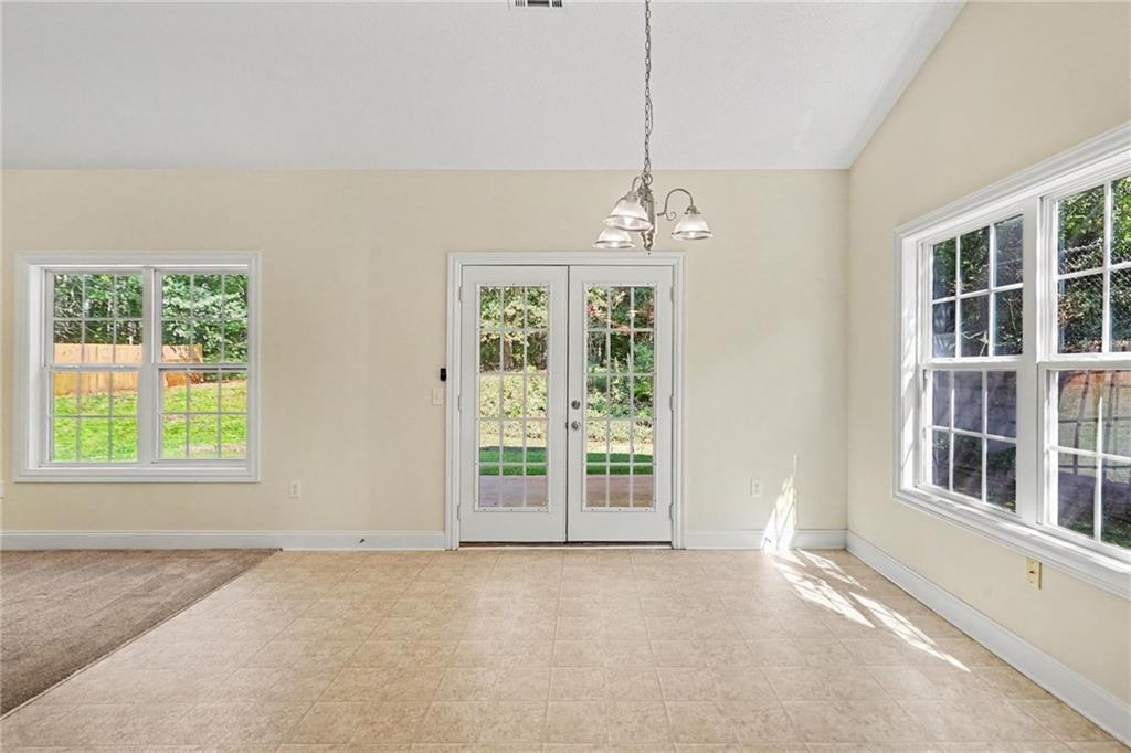 187 Ivey Lake Parkway Property Photo 12