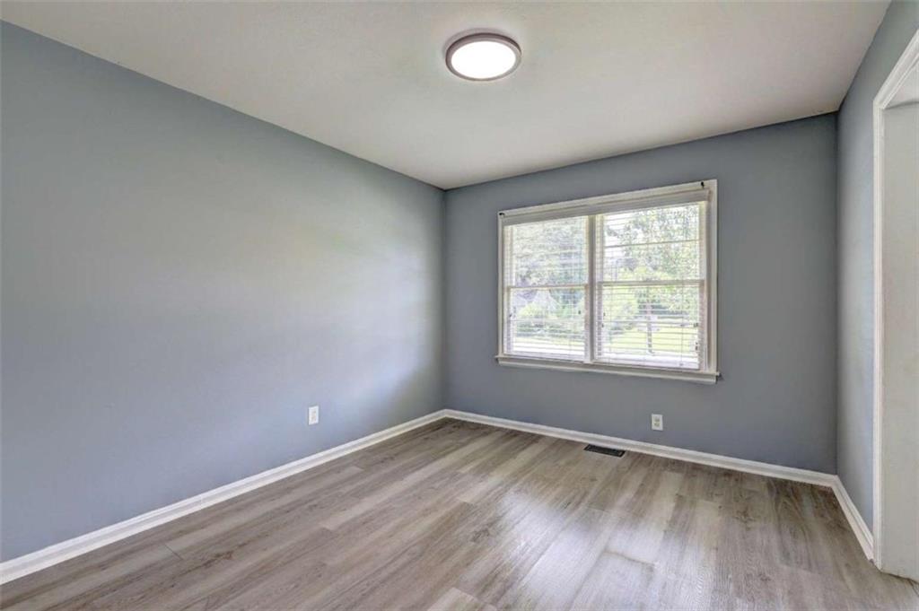 970 Oglethorpe Avenue Property Photo 11