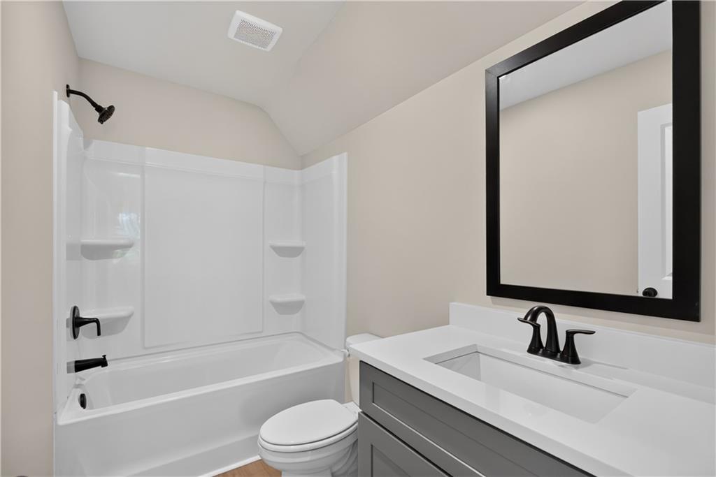 7704 Georgia Highway 100 Property Photo 40