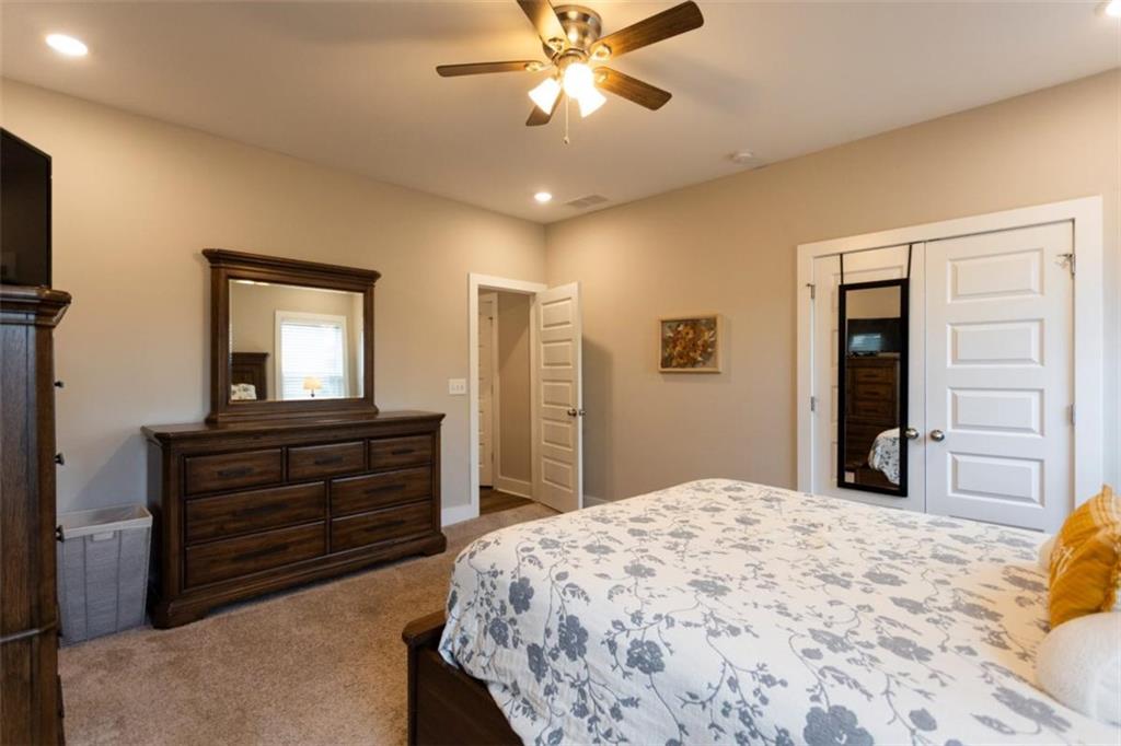 301 Savannah Drive Property Photo 14