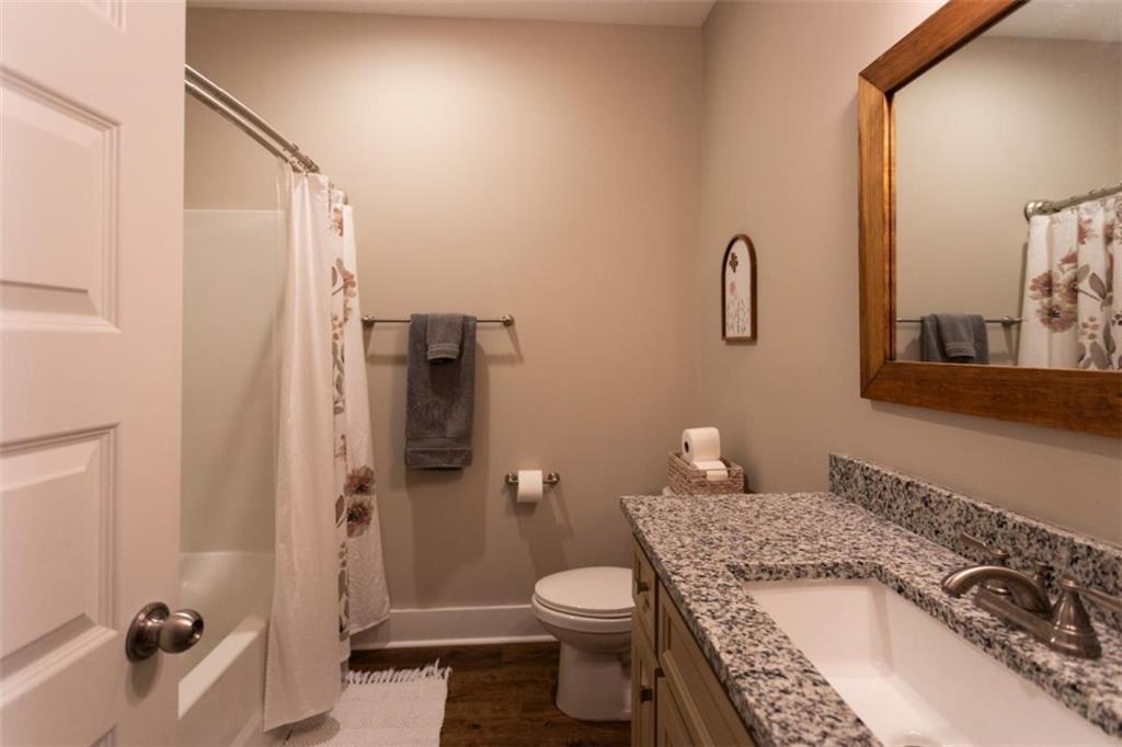 301 Savannah Drive Property Photo 21
