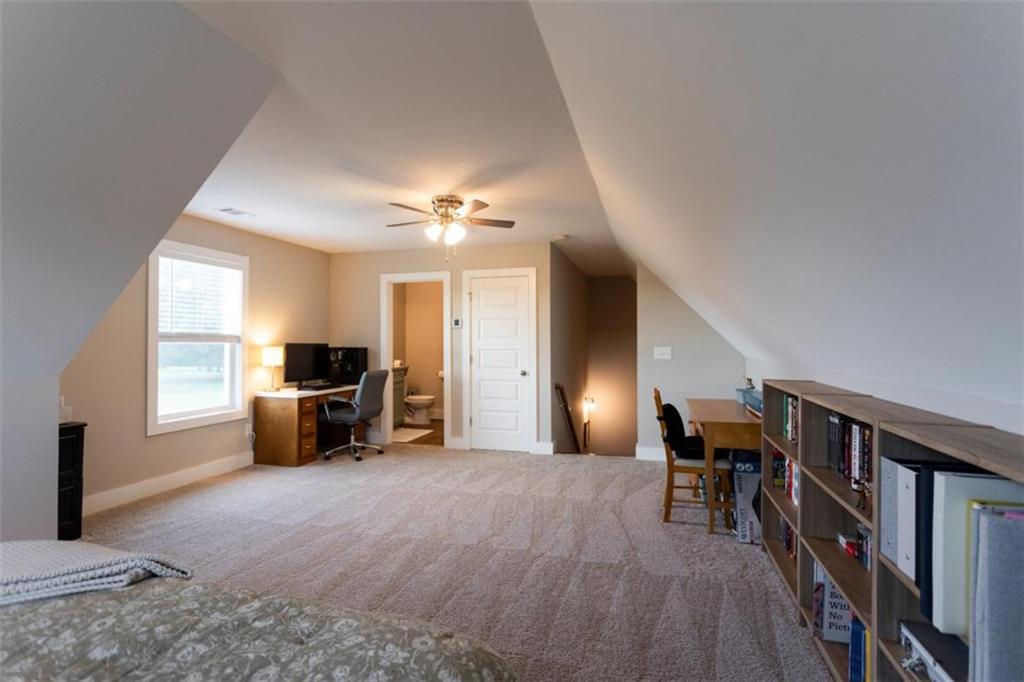 301 Savannah Drive Property Photo 24