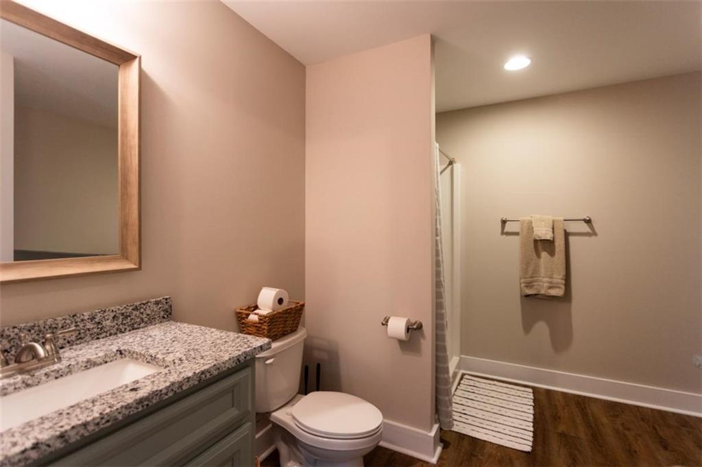 301 Savannah Drive Property Photo 28
