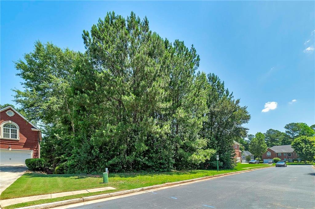 504 Bingham Drive Property Photo 6