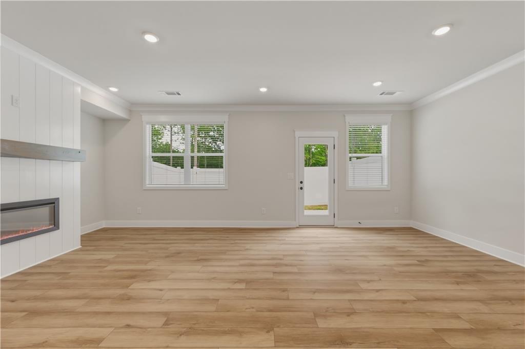 7824578 Property Photo 4