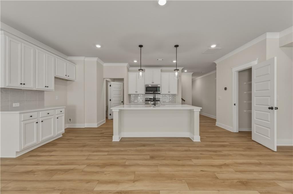 7824578 Property Photo 10