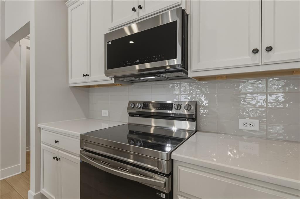 7824578 Property Photo 13