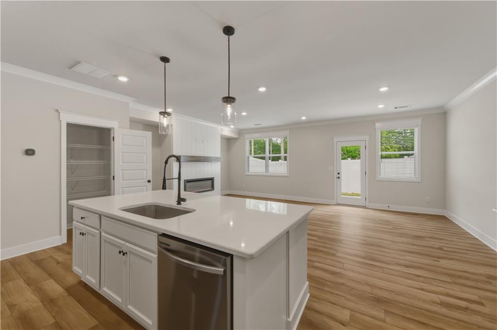 7824578 Property Photo 15