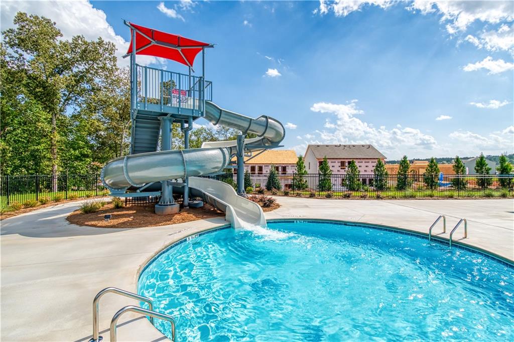 7824578 Property Photo 40