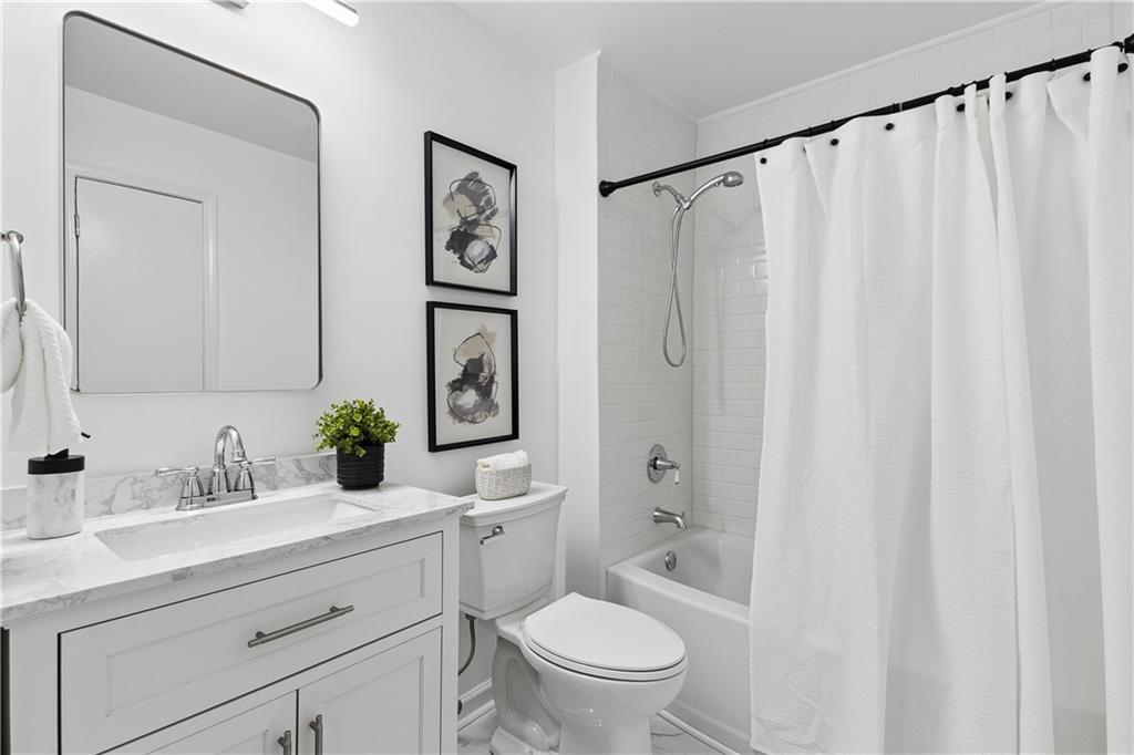 3655 Habersham Road Ne Unit 348b Property Photo 14
