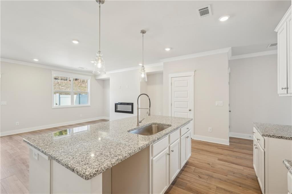 7824591 Property Photo 14