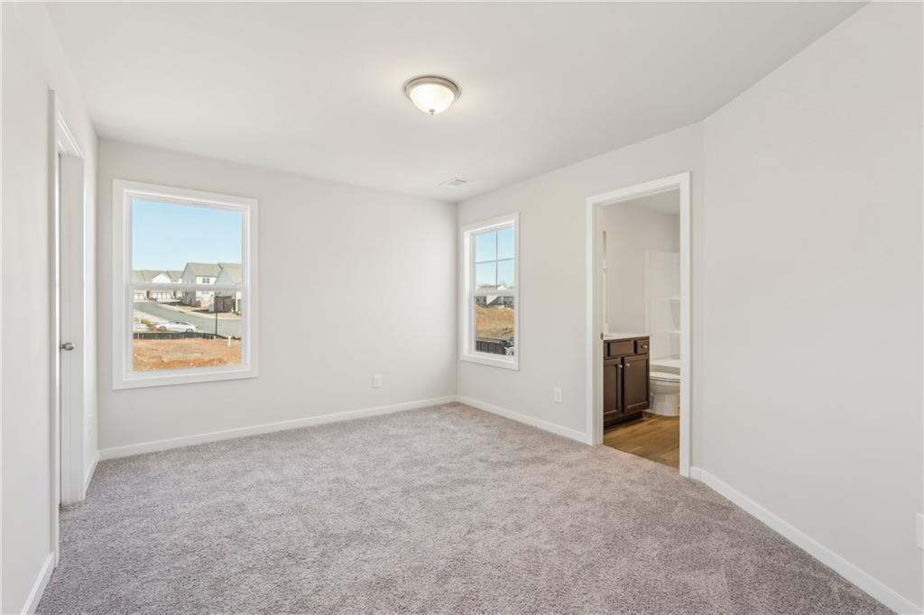 7824591 Property Photo 28
