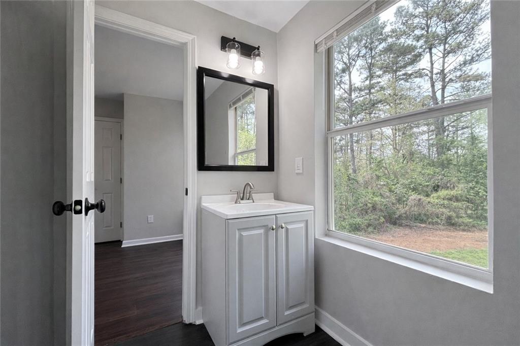 5356 Biffle Road Property Photo 7